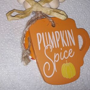 Fall Autumn Harvest Rustic Wooden Bead Door Wreath Pumpkin Spice NEW NWT